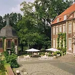 Schloss Wilkinghege 4*
