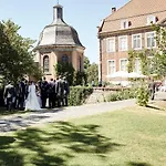 호텔 Schloss Wilkinghege 4*