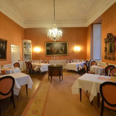 Schloss Wilkinghege 4*