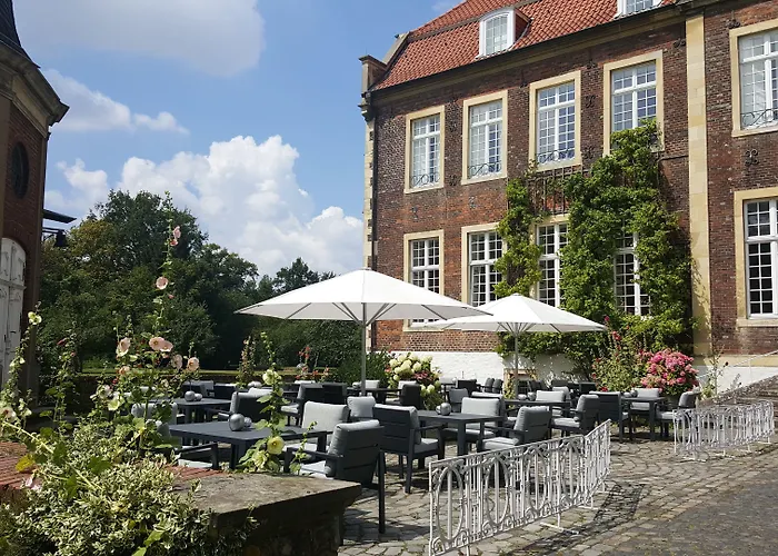 Hotel Schloss Wilkinghege 4*