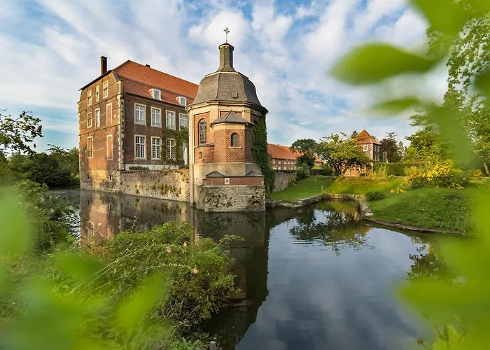 Hotel Schloss Wilkinghege 4*