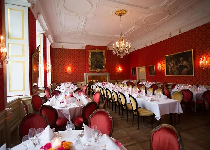 Schloss Wilkinghege 4*